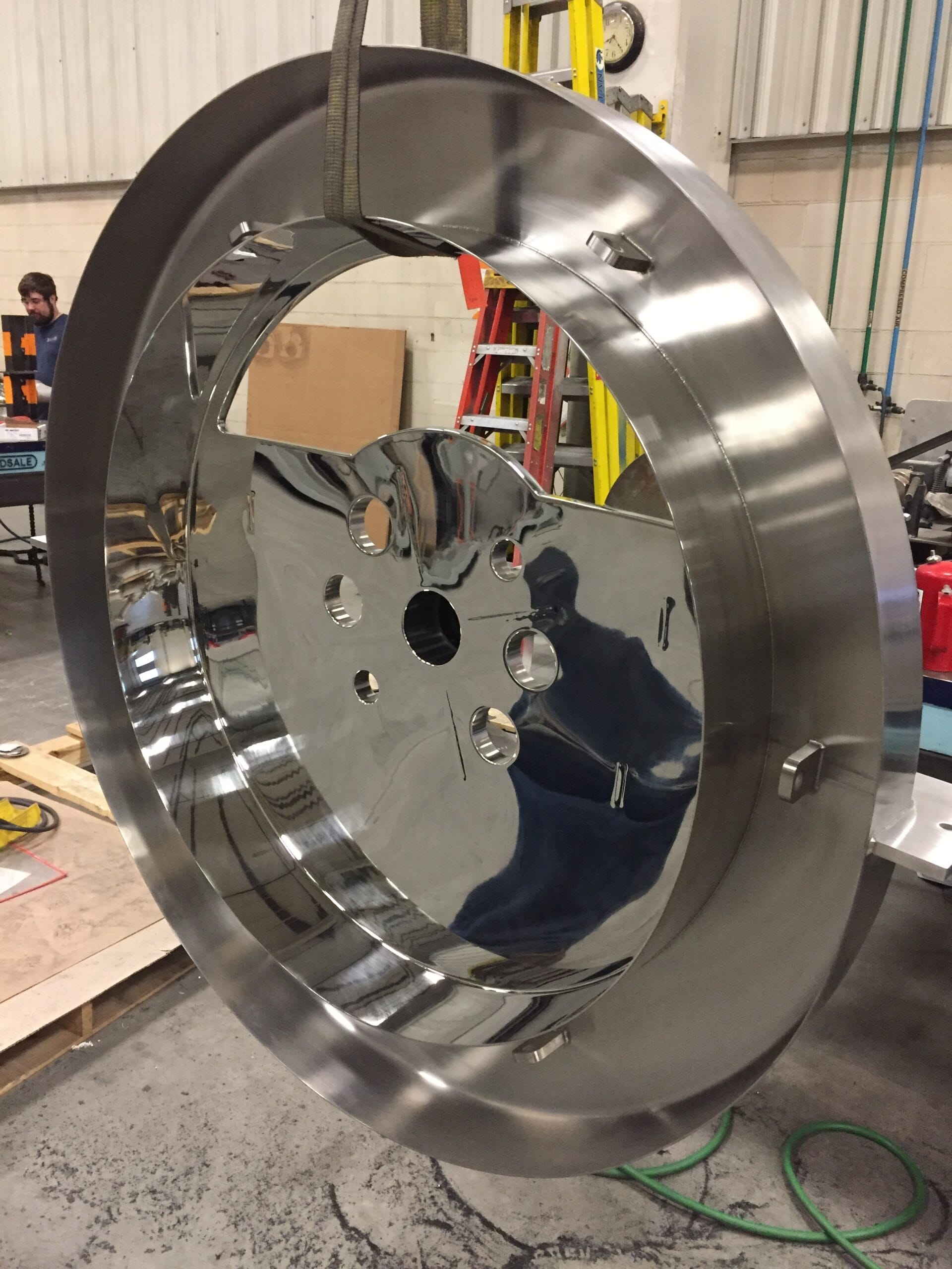 Bulk filling/weighing cover polished to a #8 mirror finish.